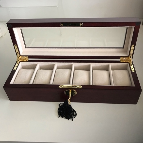 Lockable Wooden Watch Display Box for Men Women with Glass 6 Slots NWOT